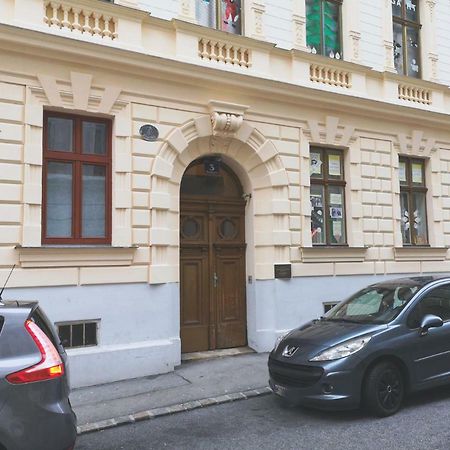 Minnie Mouse Wien Exterior foto